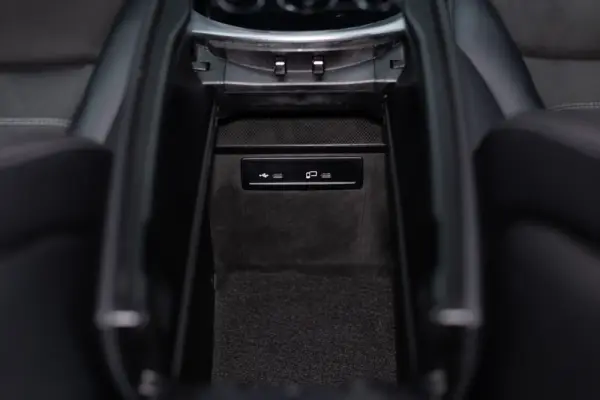 Mercedes-Benz GLC 300 de 4Matic 34