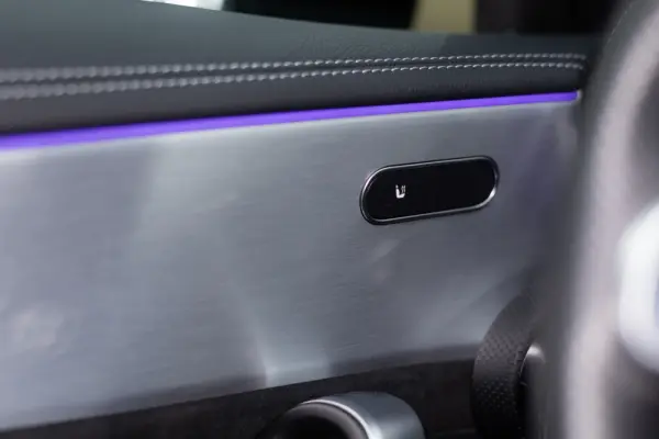 Mercedes-Benz CLA 250 e Shooting Brake AMG Line 35