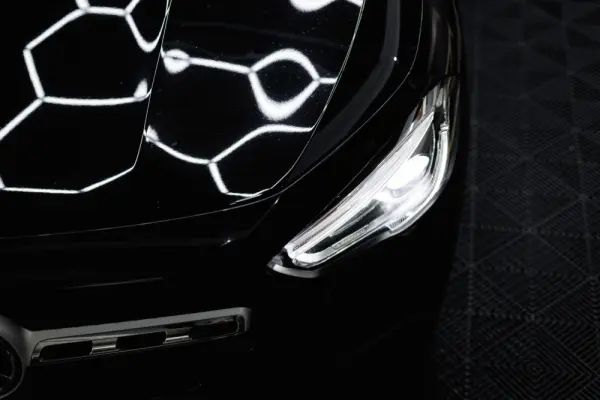 Mercedes-Benz GLA 180 d 8G-DCT Edition Progressive Line 13