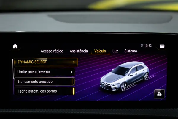 Mercedes-Benz A 180 d AMG Line Aut. 54