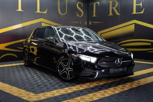 Mercedes-Benz A 180 d AMG Line Aut. 3