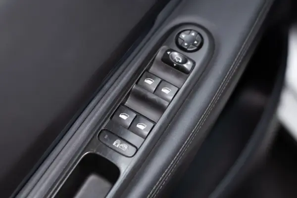 Peugeot 3008 1.6 e-HDi Allure 2-Tronic 41