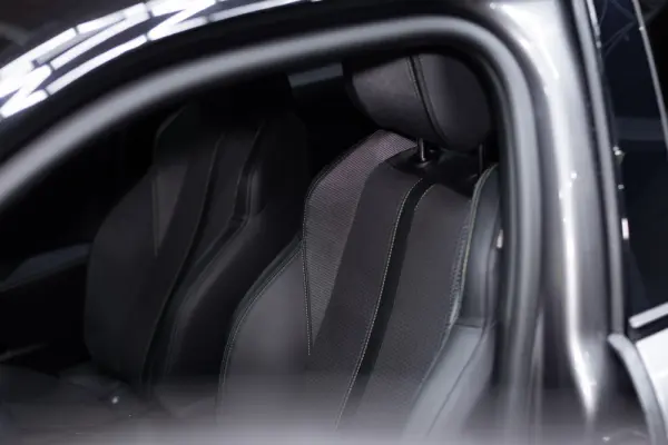 Peugeot 2008 1.5 BlueHDi GT Line EAT8 23