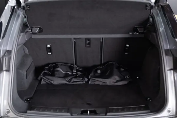 Land Rover Range Rover Evoque 1.5 P300e AWD Dynamic SE 8