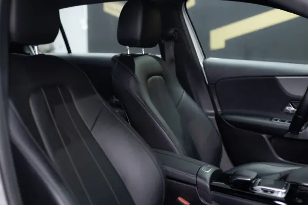 Mercedes-Benz A 250 e Progressive 20