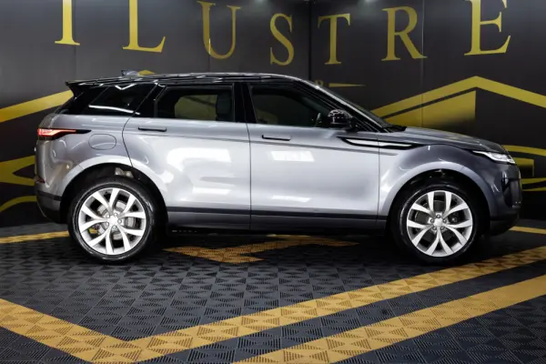 Land Rover Range Rover Evoque 1.5 P300e AWD Dynamic SE 4