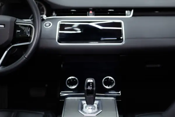 Land Rover Range Rover Evoque 1.5 P300e AWD Dynamic SE 26