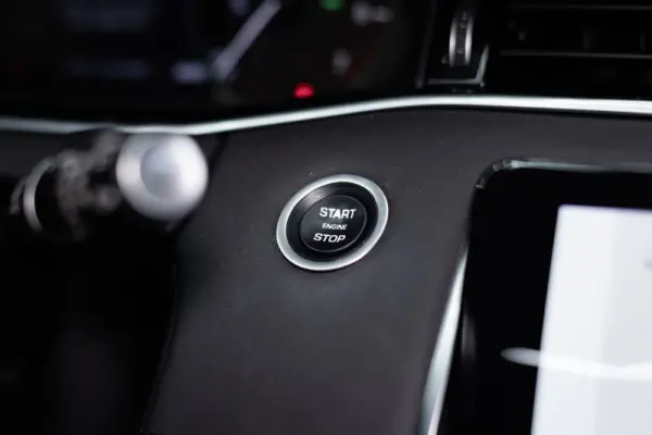 Land Rover Range Rover Evoque 1.5 P300e AWD Dynamic SE 33