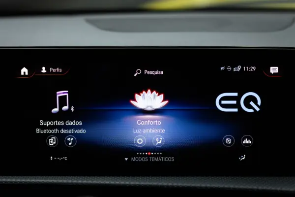 Mercedes-Benz CLA 250 e Shooting Brake AMG Line 47