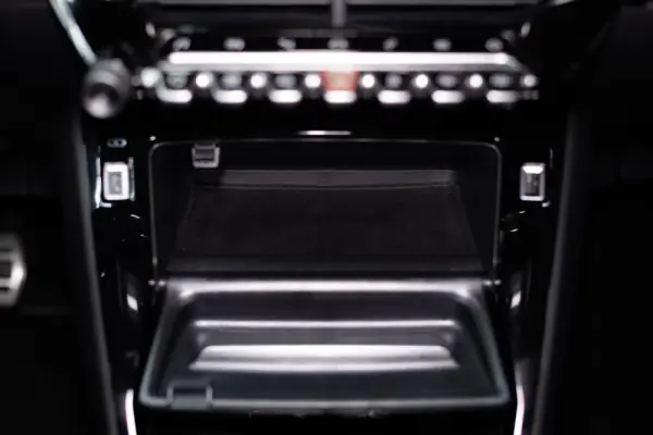 Peugeot 2008 1.5 BlueHDi GT Line EAT8 36