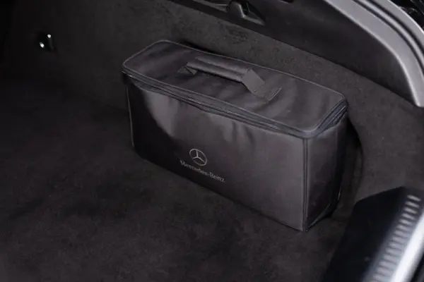 Mercedes-Benz CLA 250 e Shooting Brake AMG Line 9