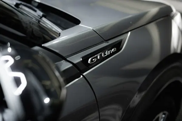 Peugeot 2008 1.5 BlueHDi GT Line EAT8 12