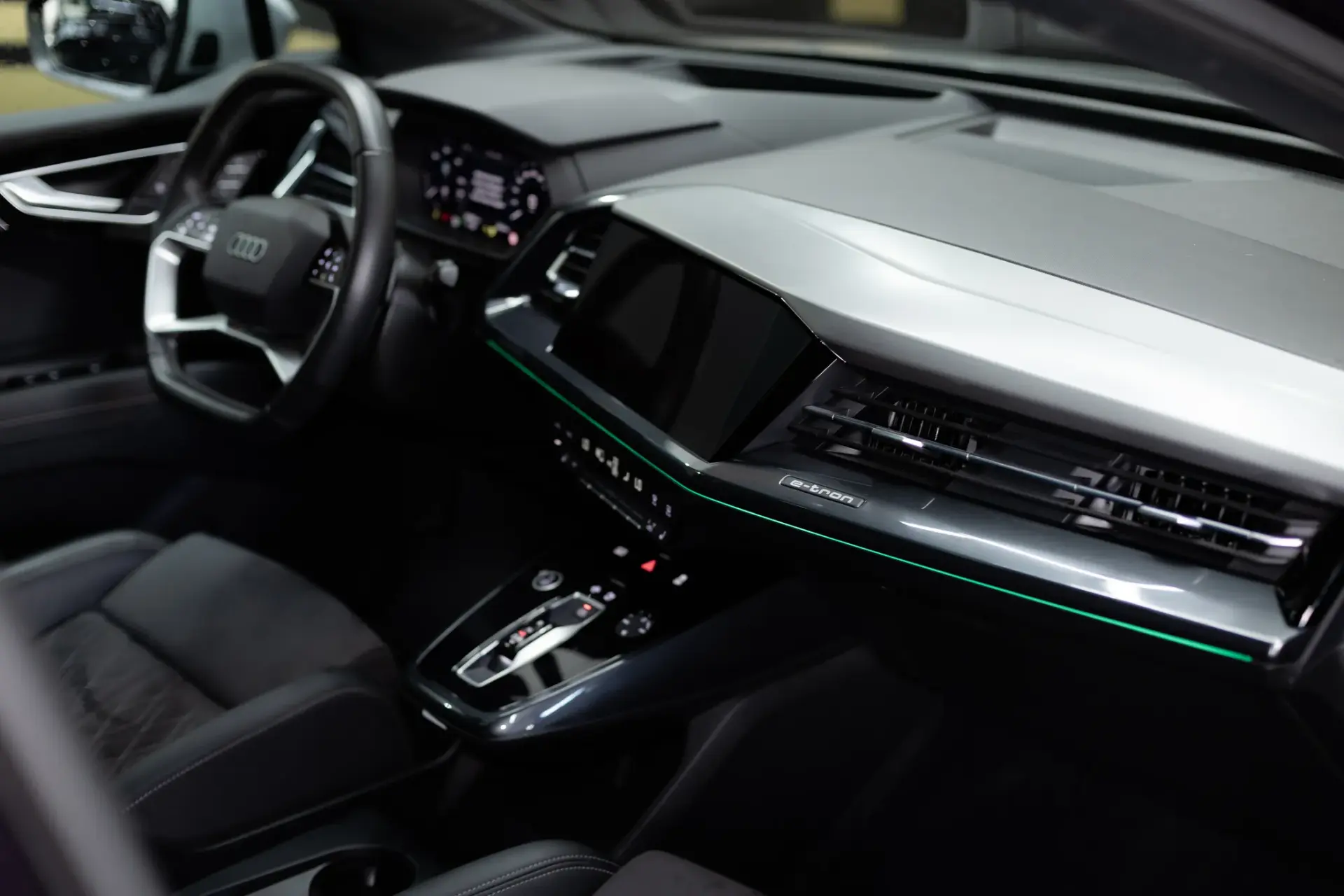 Audi Q4 e-tron 45 82 kWh 27