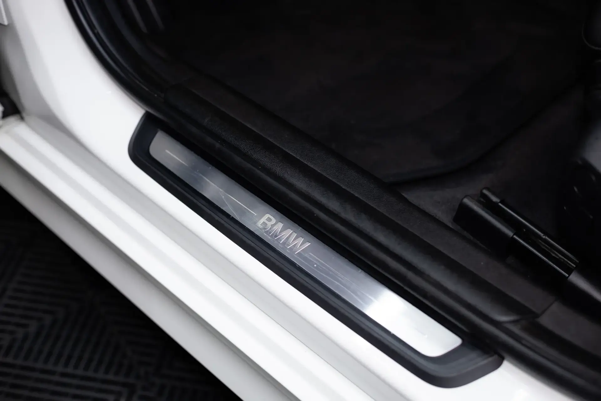 BMW 320 d Line Sport Auto 43