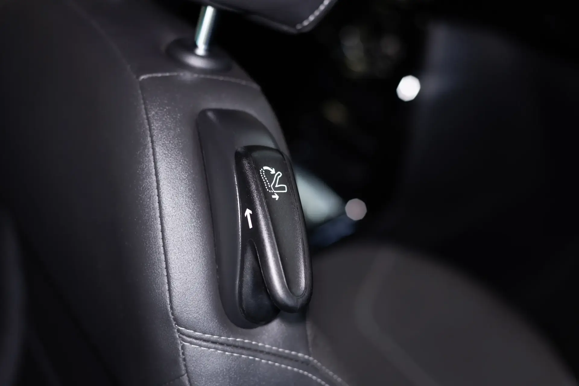 Citroën DS3 1.2 PureTech Be Chic 18