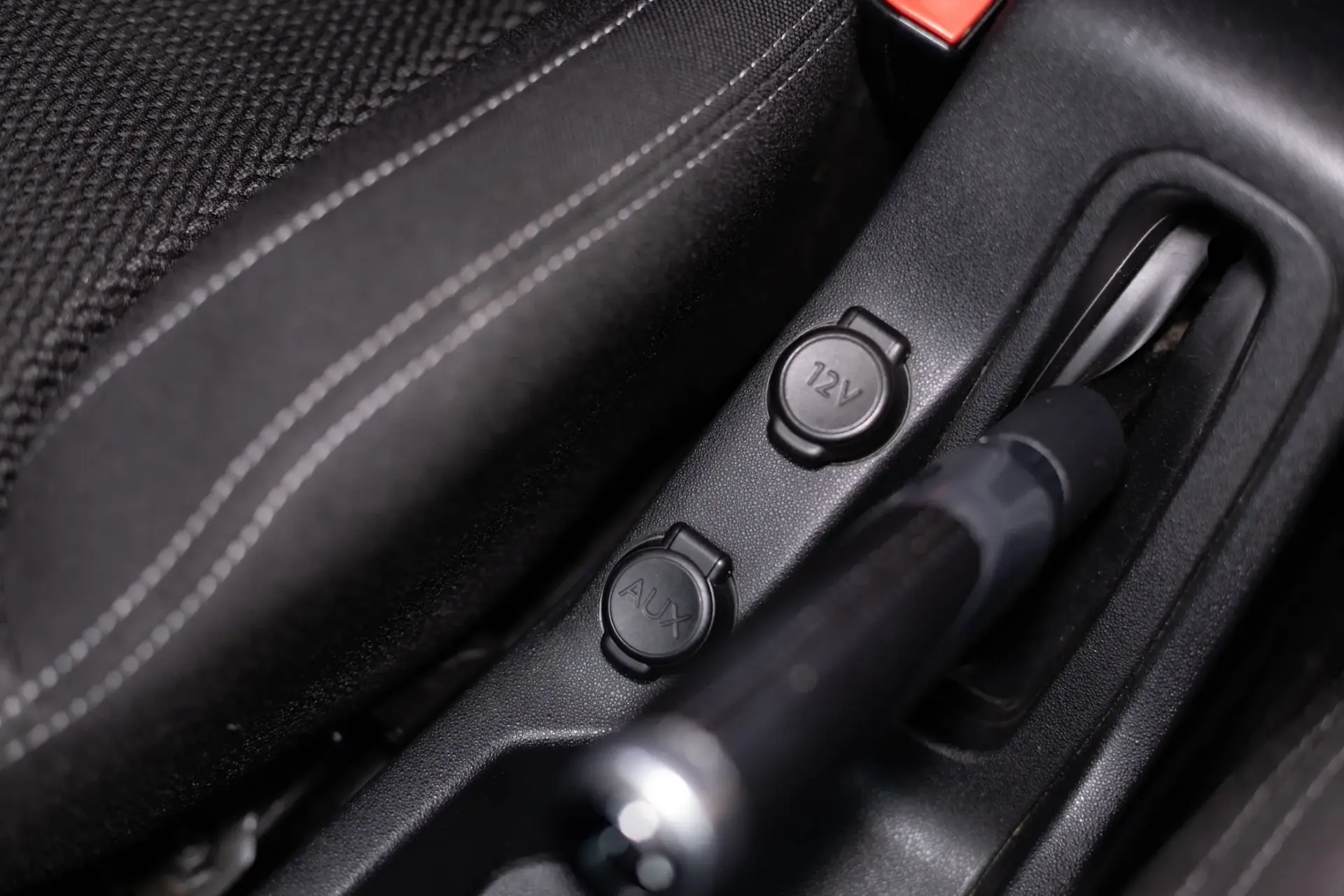 Citroën DS3 1.2 PureTech Be Chic 29