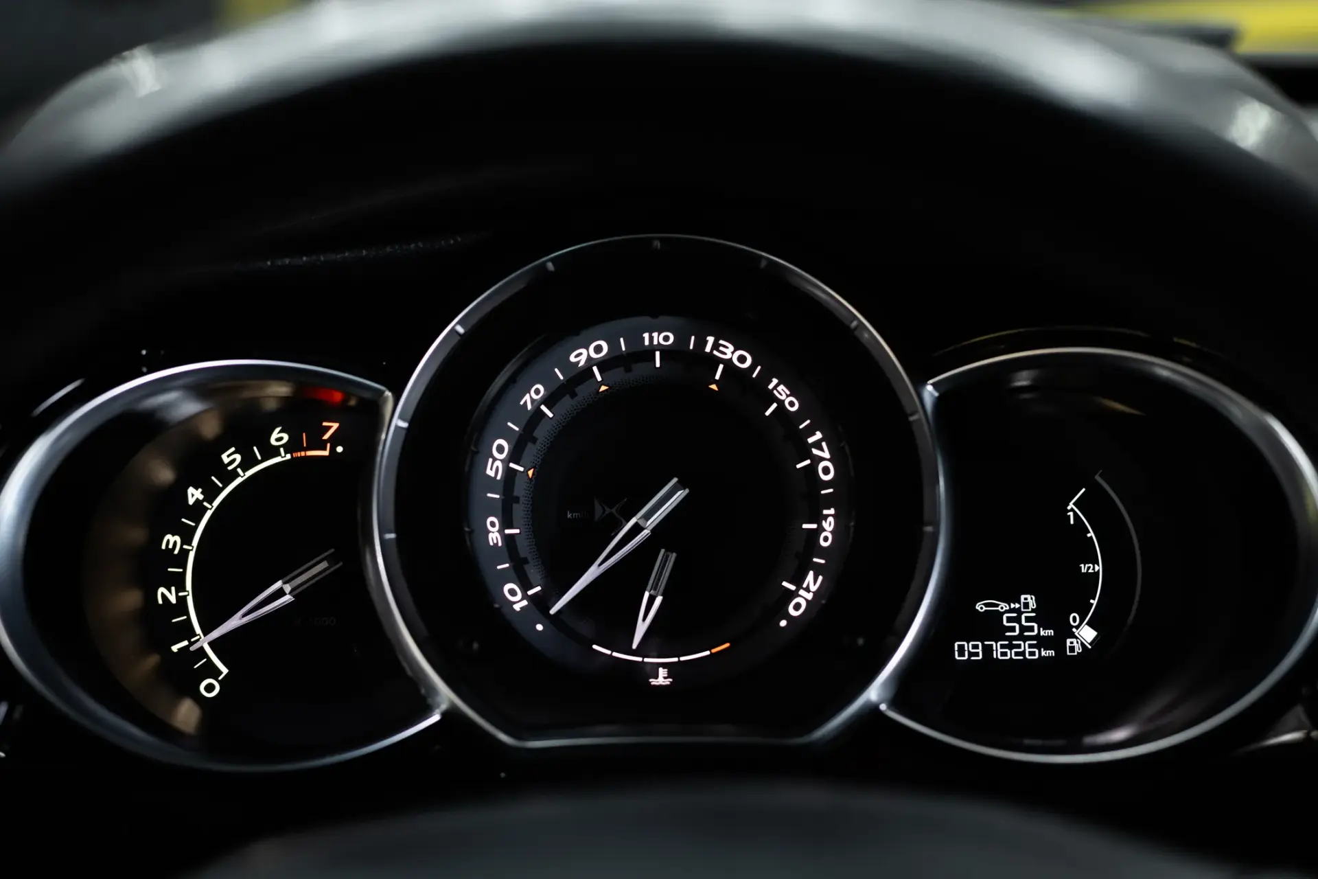 Citroën DS3 1.2 PureTech Be Chic 36