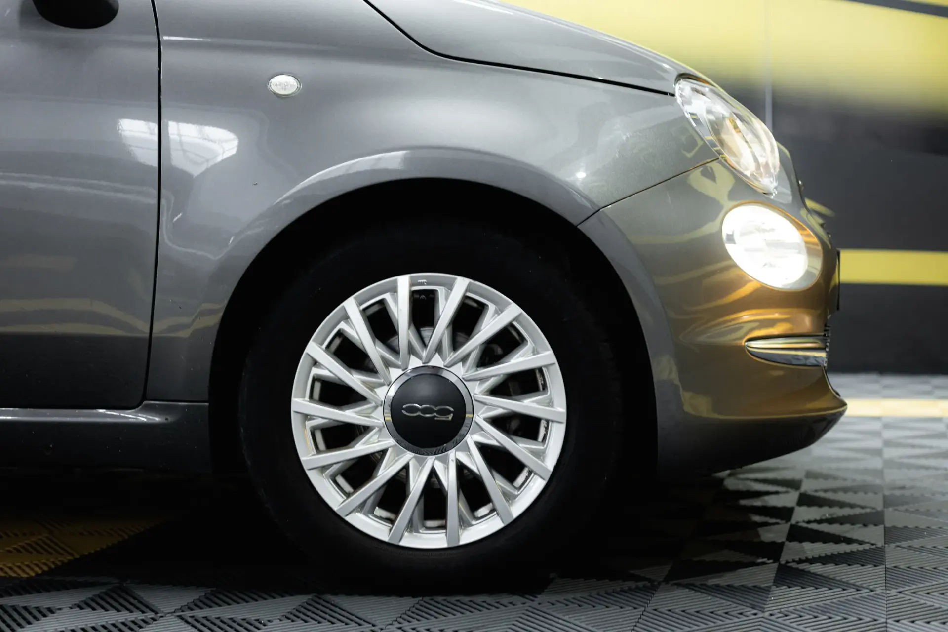 Fiat 500 1.0 Hybrid Lounge 11