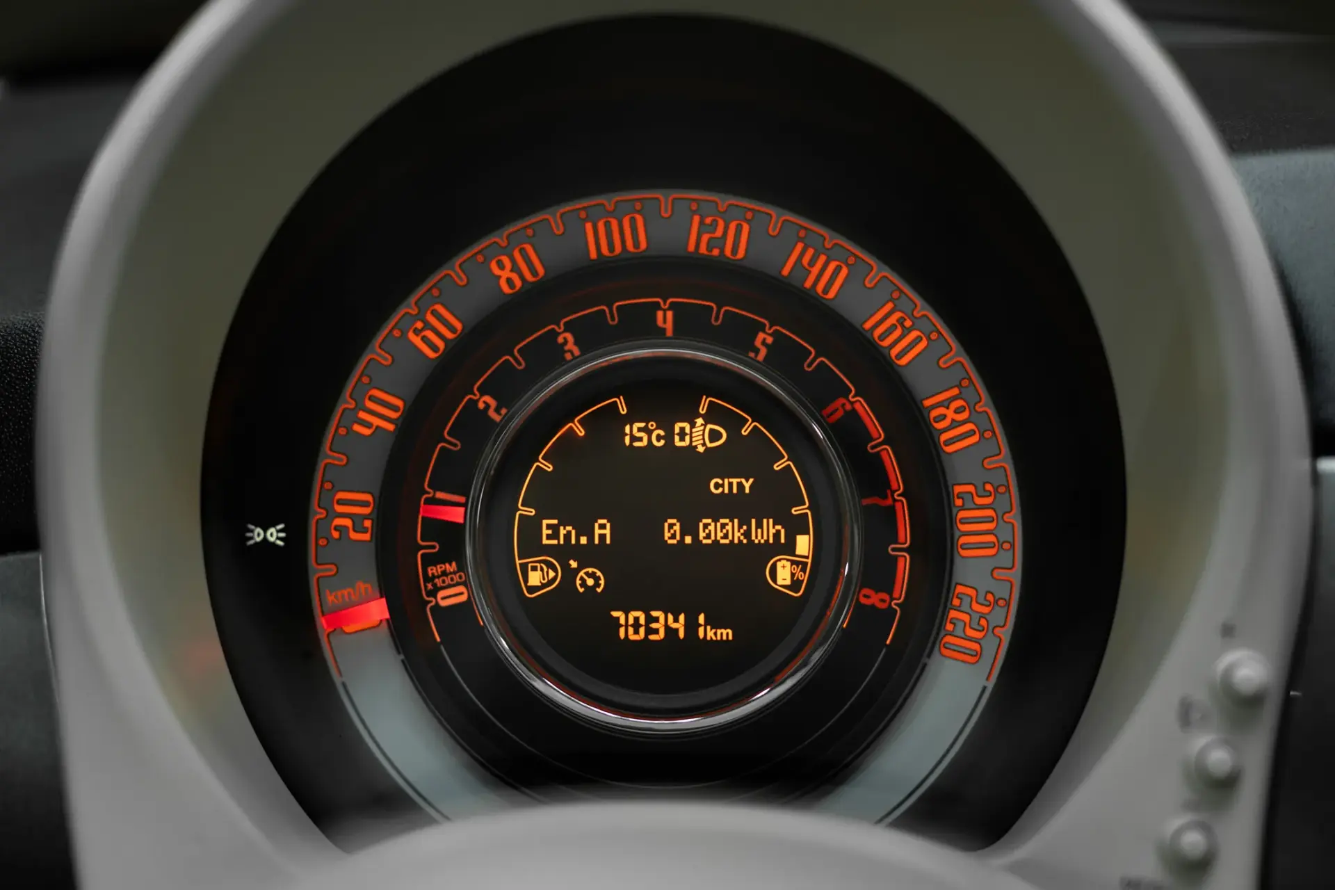 Fiat 500 1.0 Hybrid Lounge 46