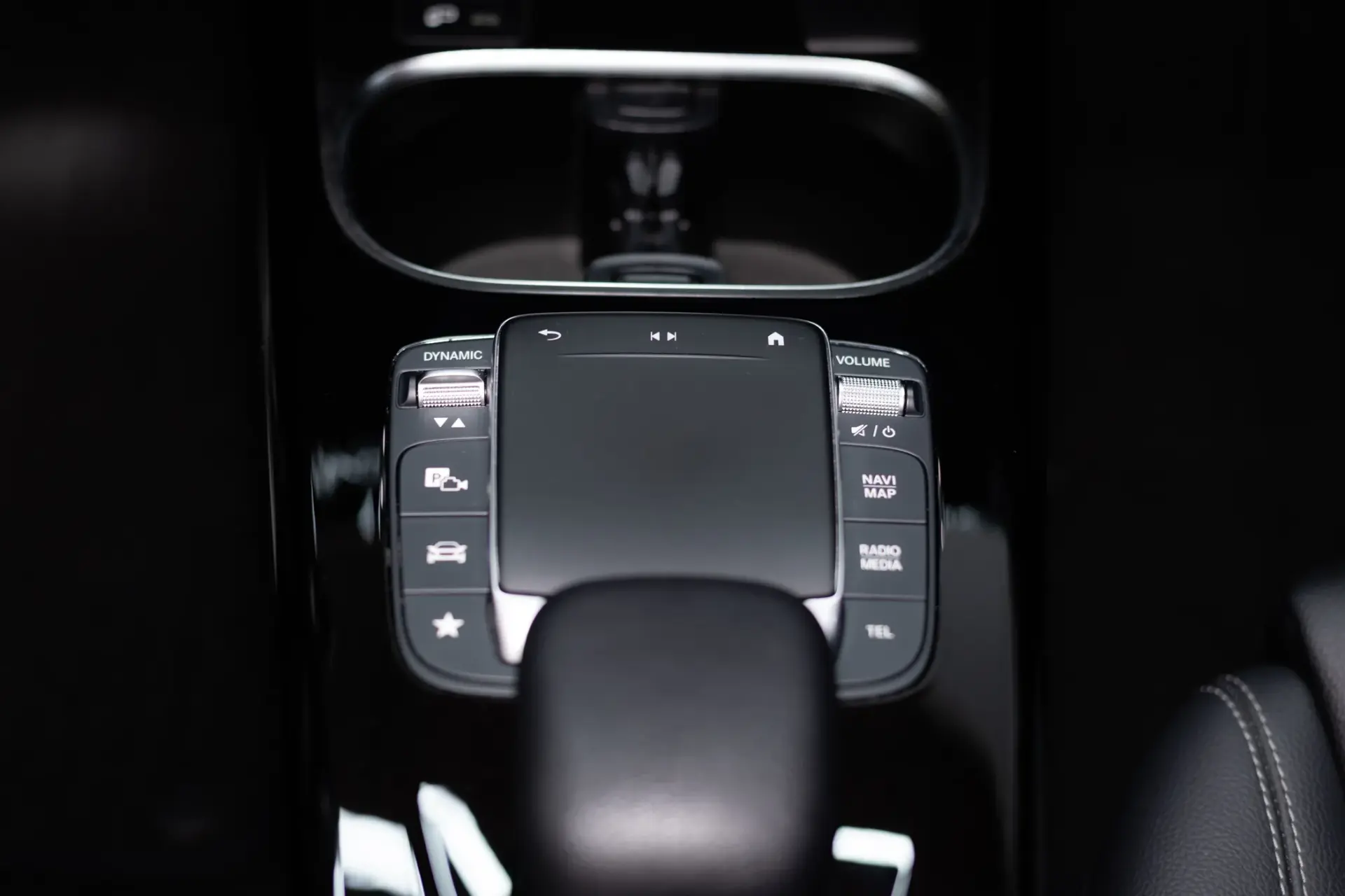 Mercedes-Benz A 180 Limousine d Progressive Aut. 37