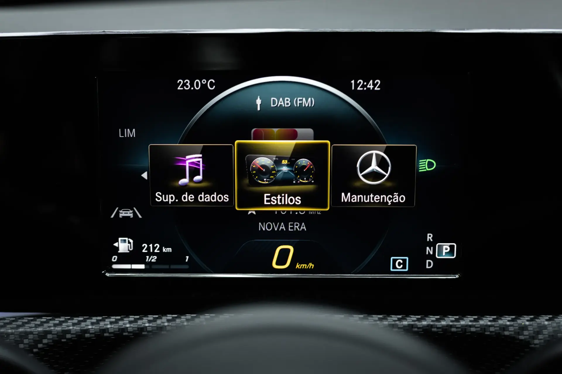 Mercedes-Benz A 180 Limousine d Progressive Aut. 44