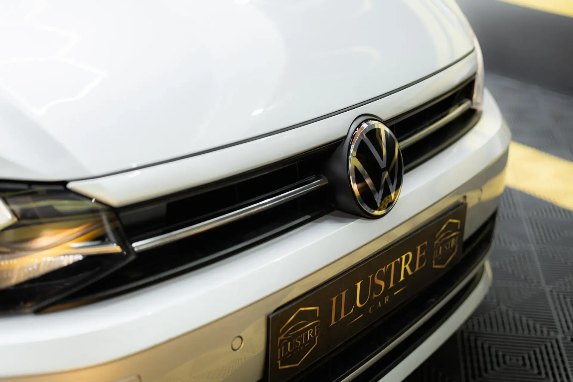 Volkswagen Polo 1.0 TSI Confortline 13