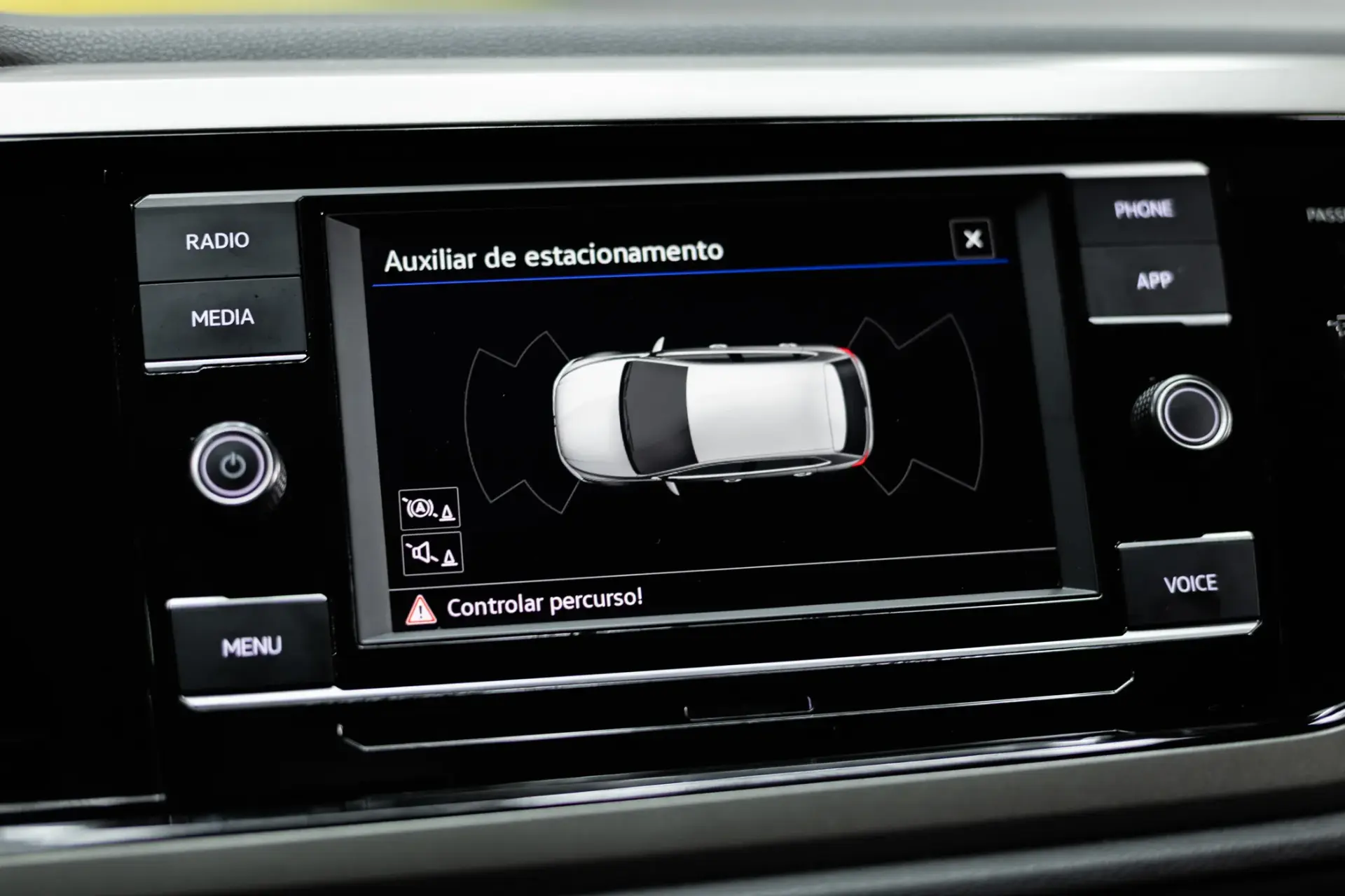 Volkswagen Polo 1.0 TSI Confortline 52