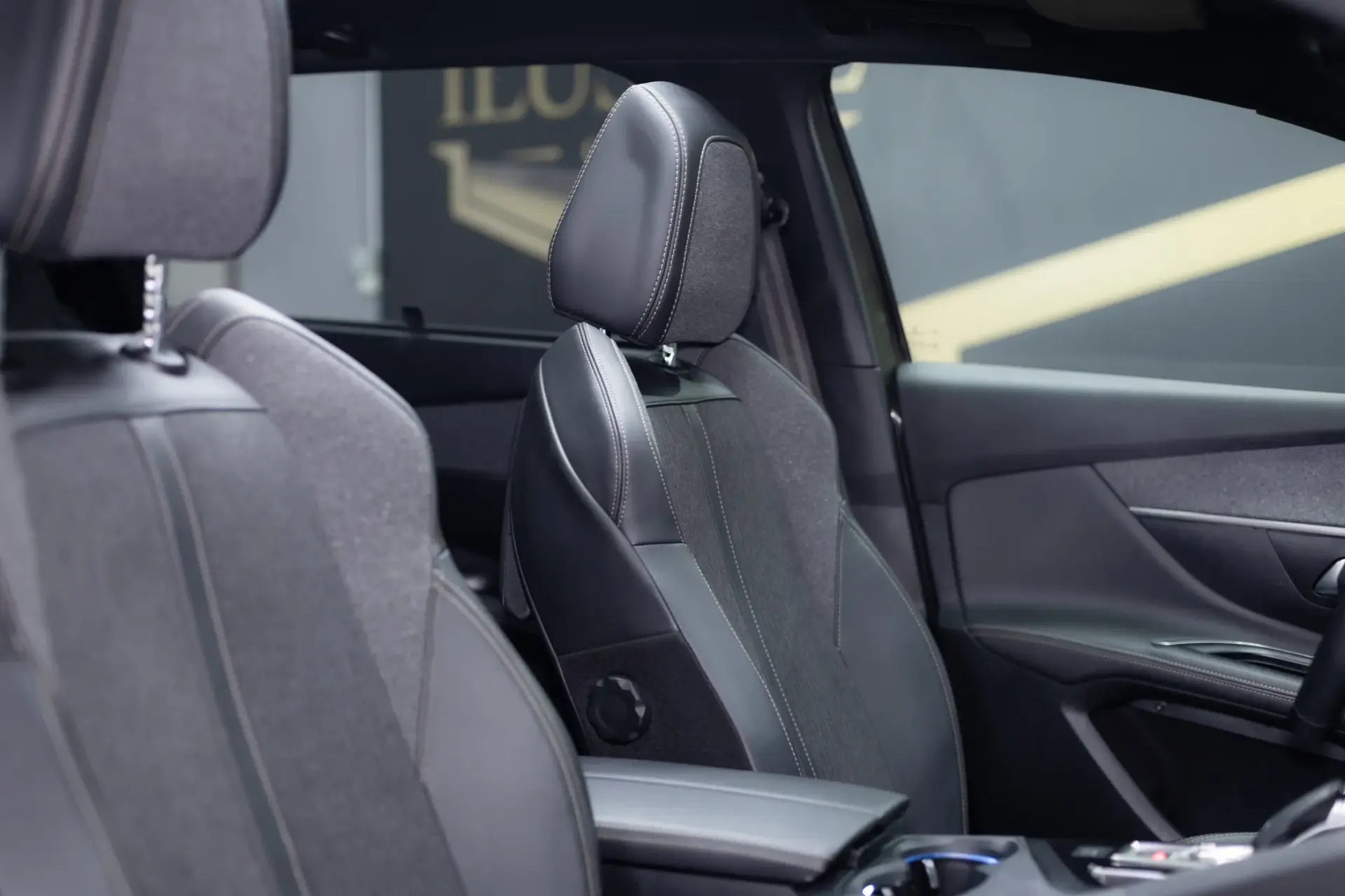 Peugeot 5008 1.5 BlueHDi GT Line EAT8 25