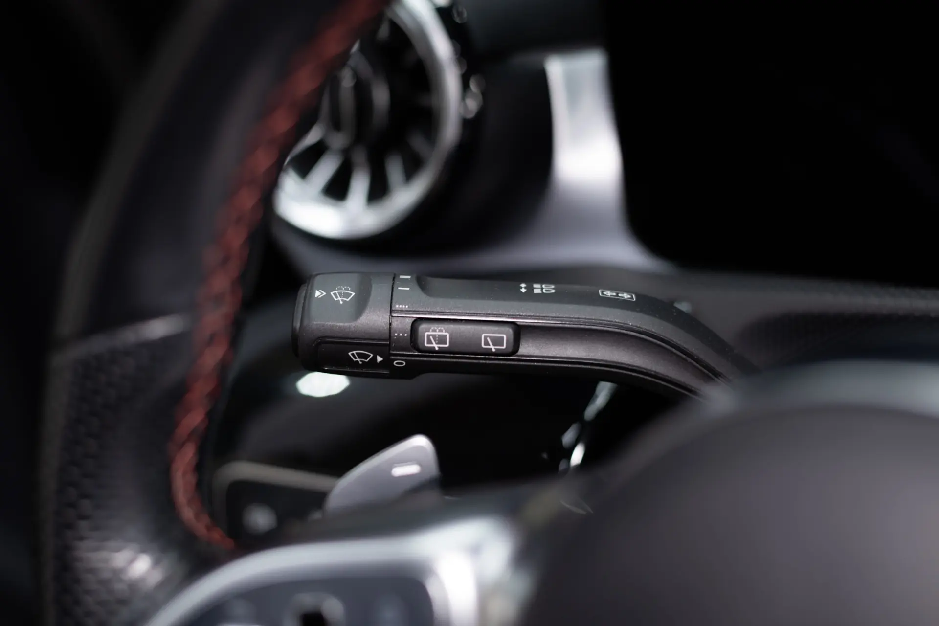 Mercedes-Benz A 180 d AMG Line Aut. 28