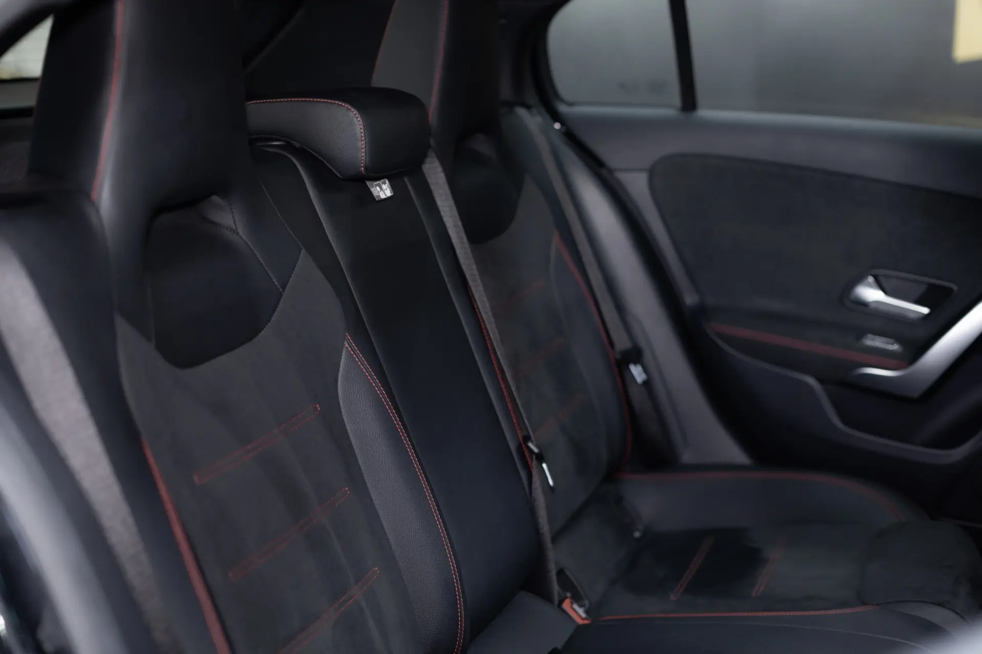 Mercedes-Benz A 180 d AMG Line Aut. 17