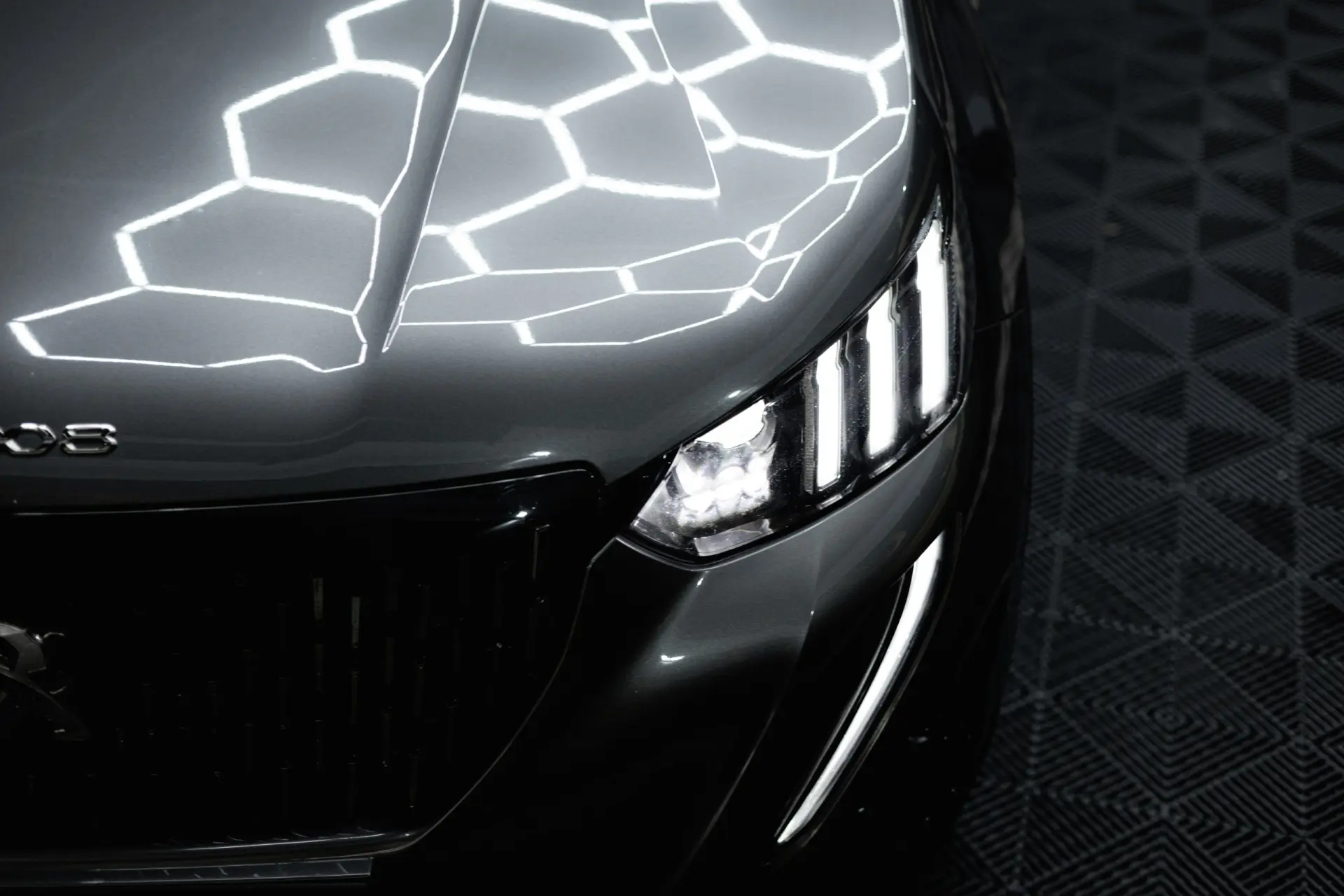 Peugeot 2008 1.5 BlueHDi GT Line EAT8 16