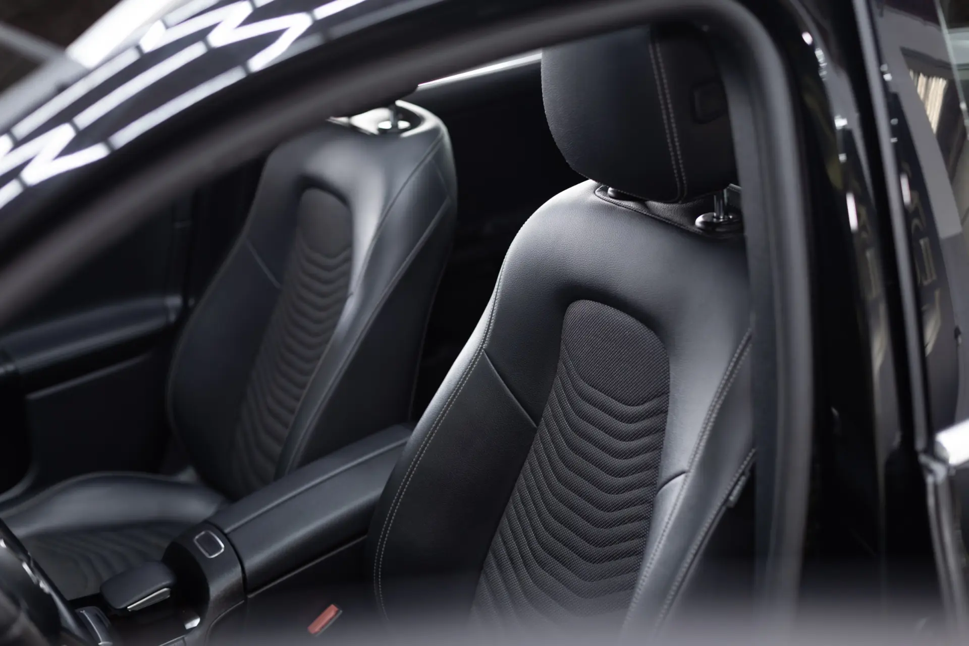 Mercedes-Benz GLA 180 d 8G-DCT Edition Progressive Line 20