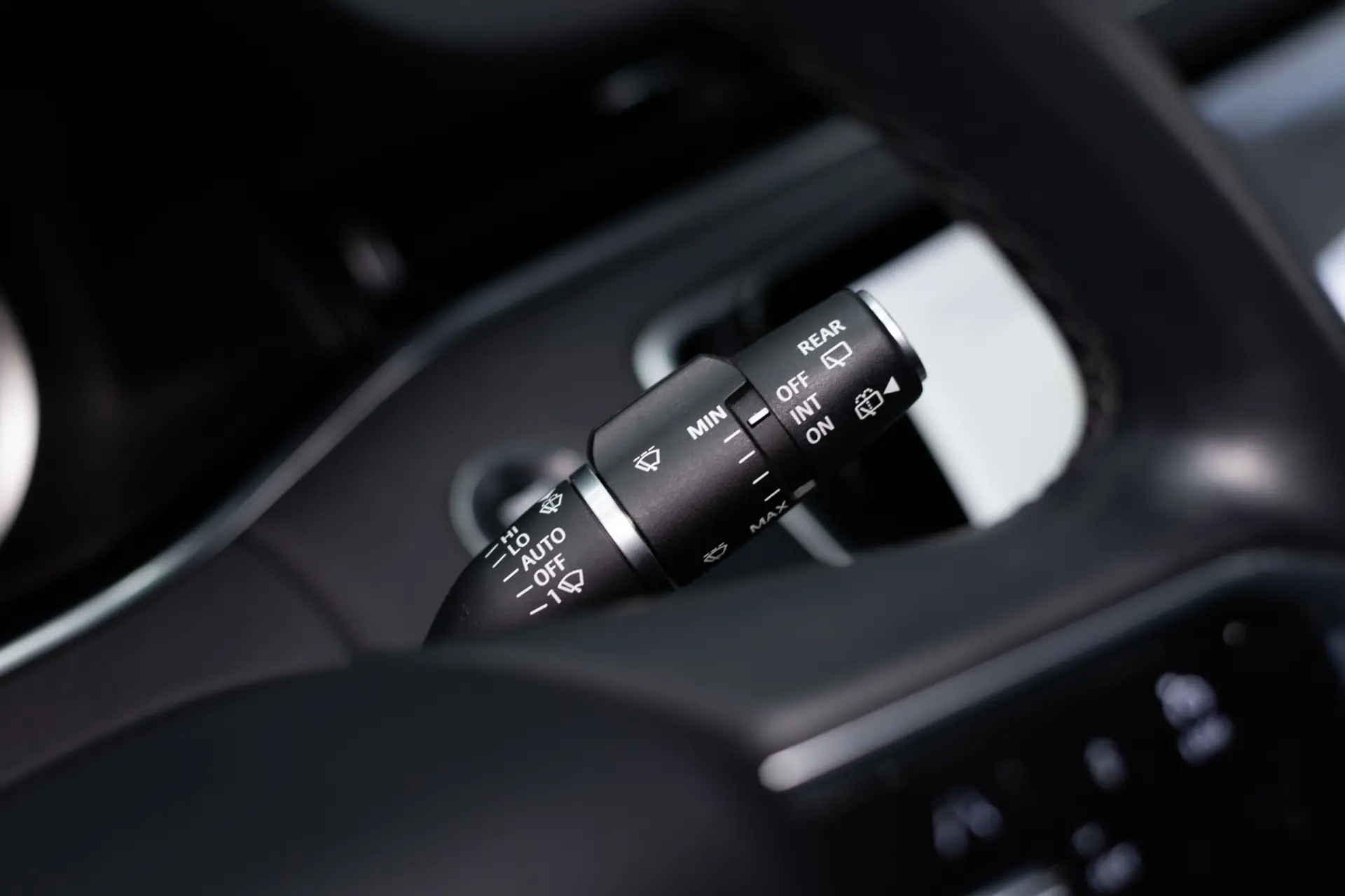 Land Rover Range Rover Evoque 1.5 P300e AWD Dynamic SE 31