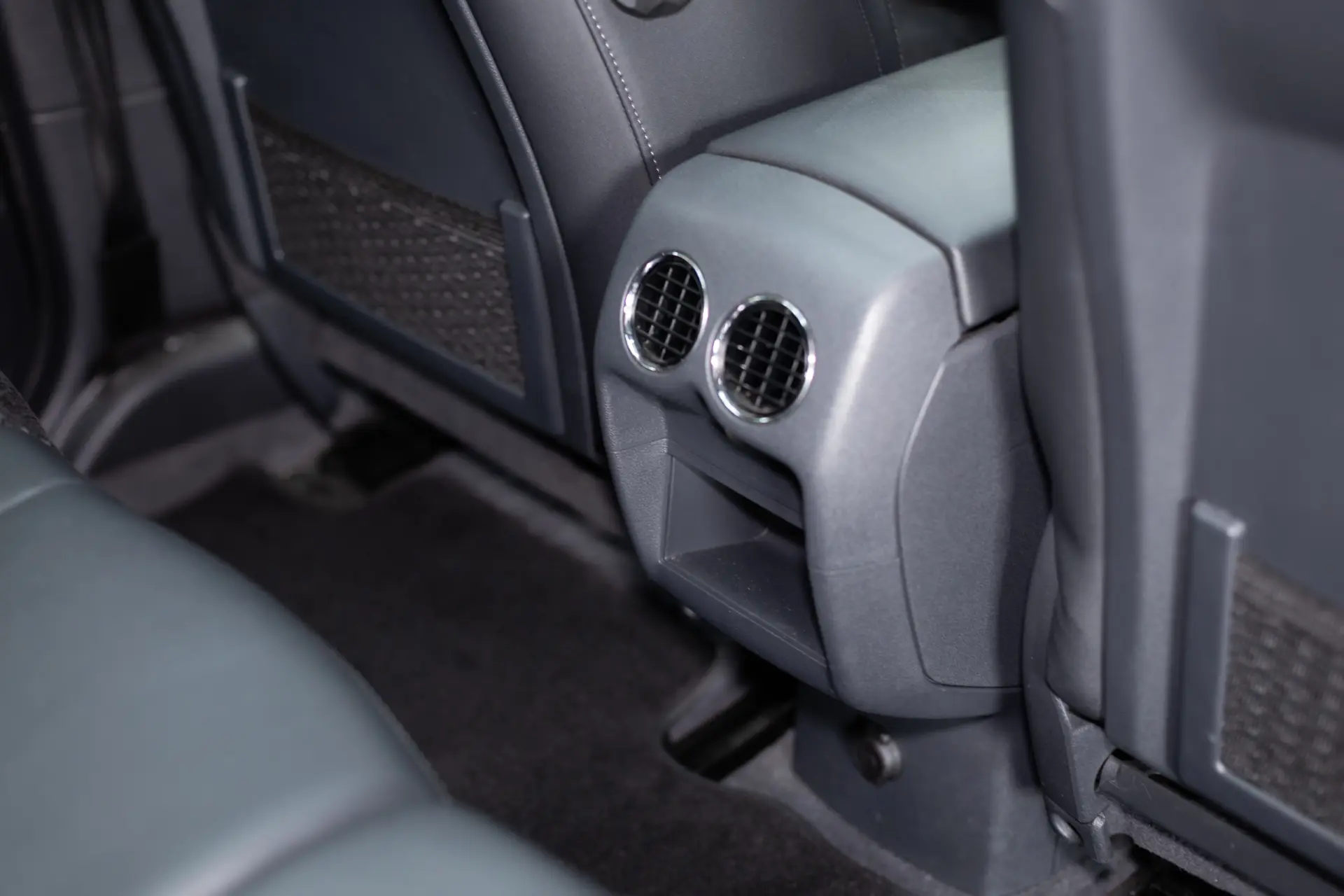 Peugeot 3008 1.6 e-HDi Allure 2-Tronic 19