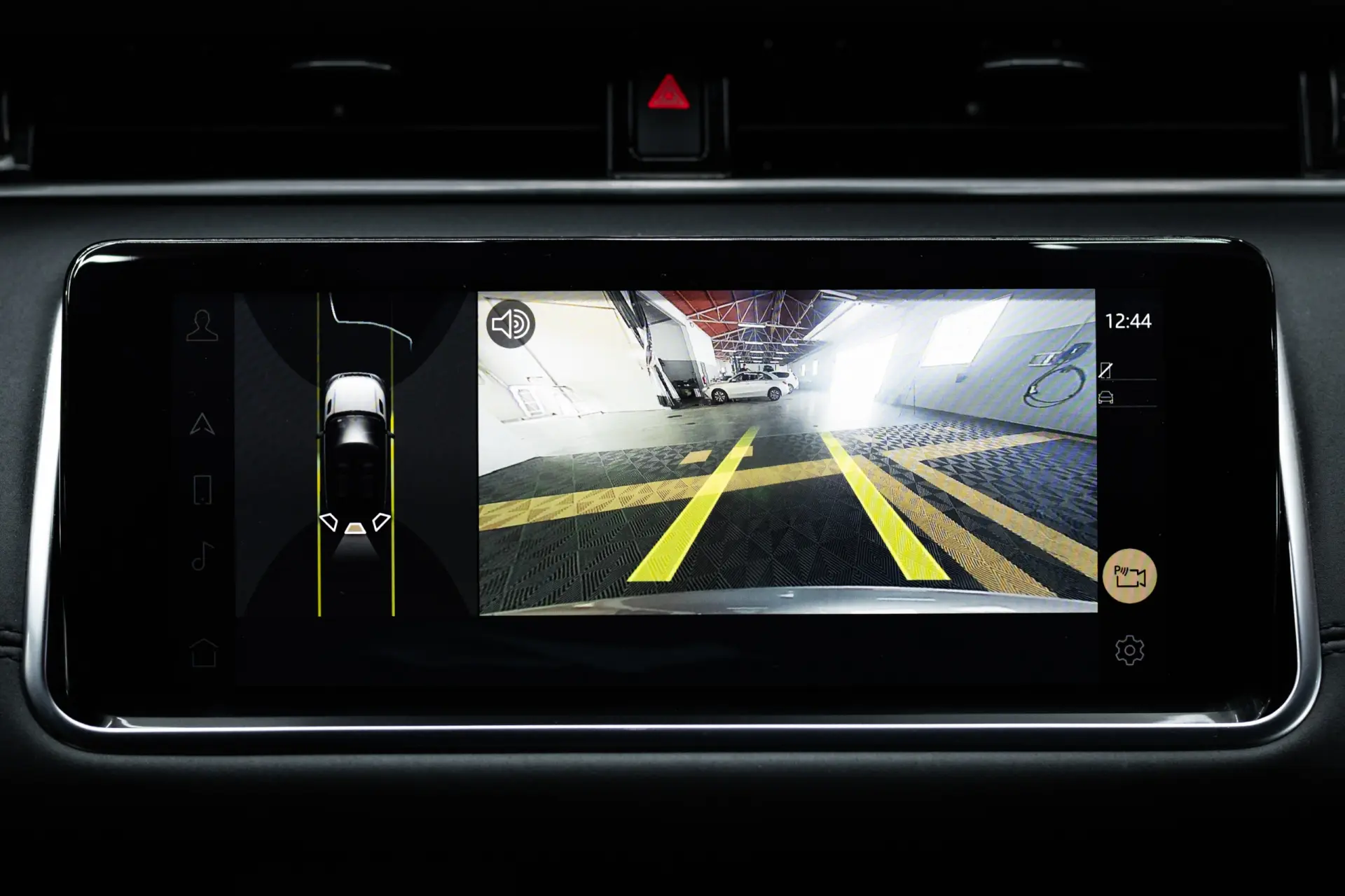 Land Rover Range Rover Evoque 1.5 P300e AWD Dynamic SE 60