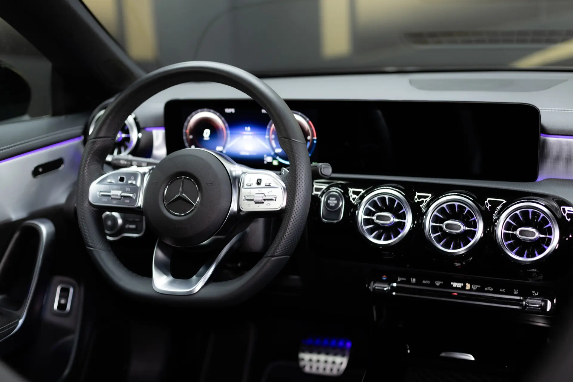 Mercedes-Benz CLA 250 e Shooting Brake AMG Line 21