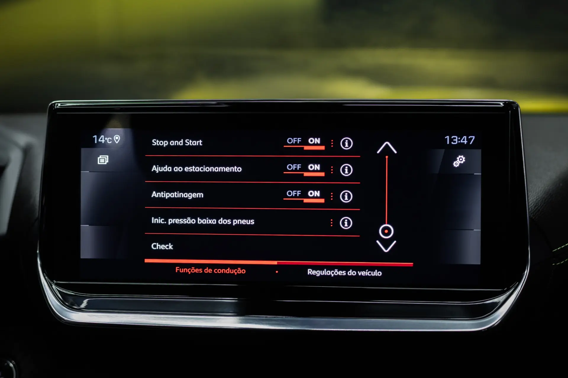 Peugeot 2008 1.5 BlueHDi GT Line EAT8 51