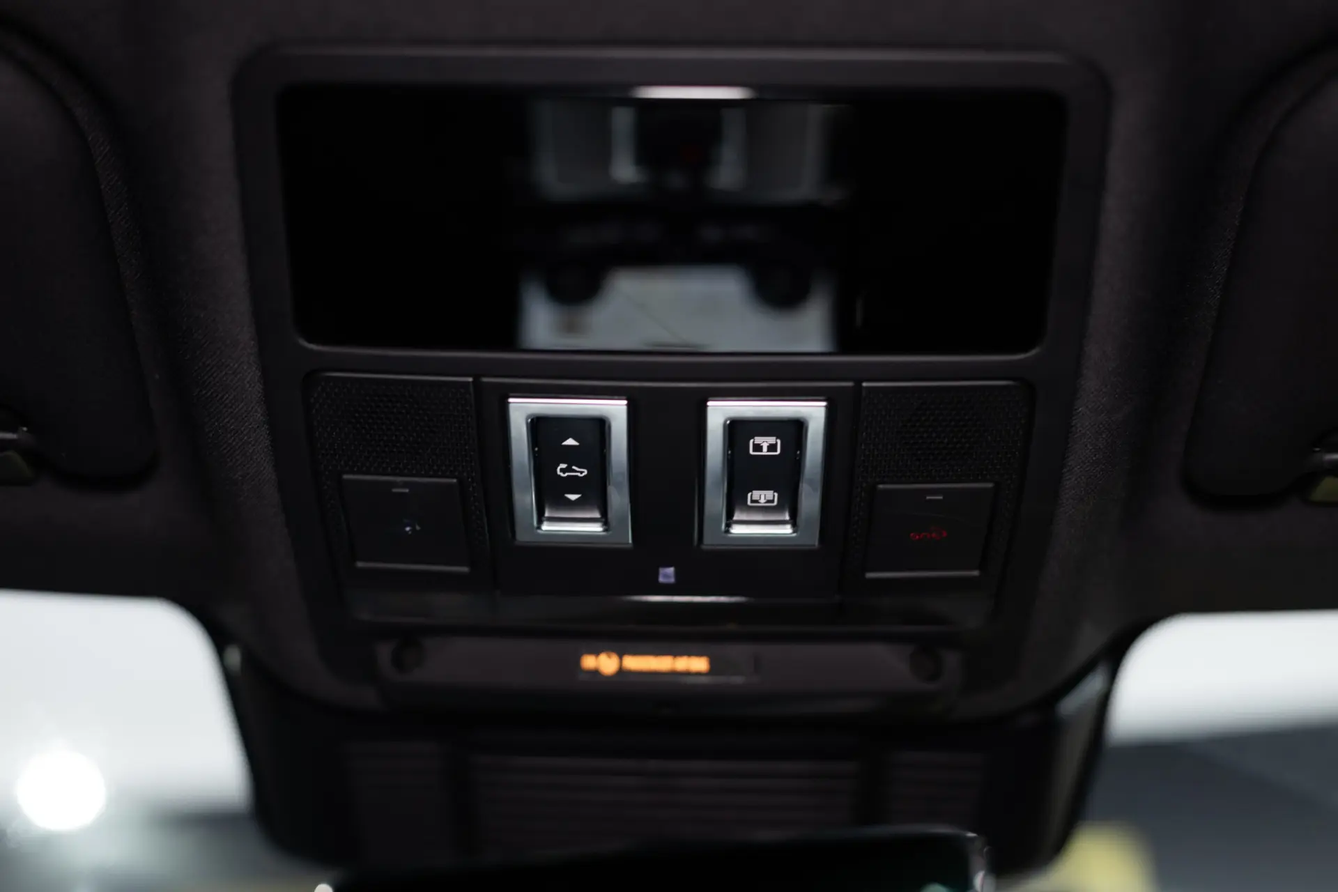 Land Rover Range Rover Evoque 1.5 P300e AWD Dynamic SE 34