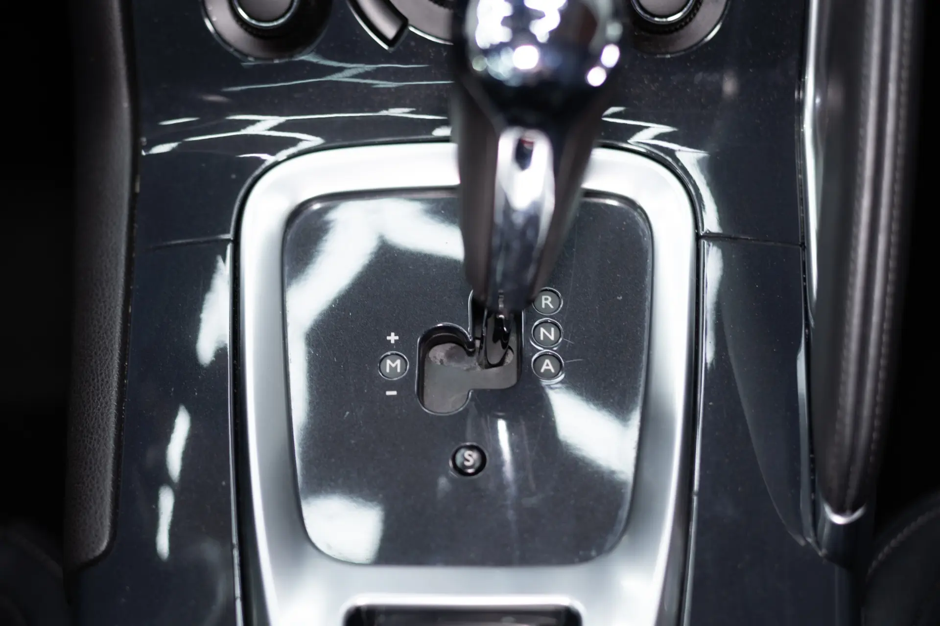 Peugeot 3008 1.6 e-HDi Allure 2-Tronic 35