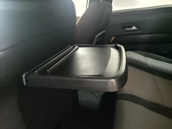 Dacia Jogger 1.0 TCe Expression 7L 9