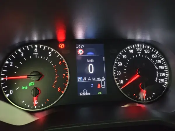 Renault Clio 1.0 TCe Evolution Bi-Fuel 13