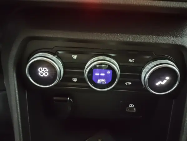 Dacia Sandero TCe Eco-G Bi-fuel Stepway comfort + 12