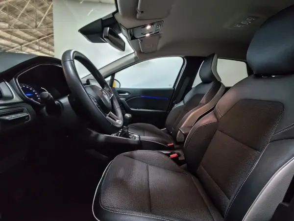 Renault Captur 1.0 TCe Intes 24