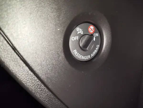 Renault Captur 1.0 TCe Intes 32