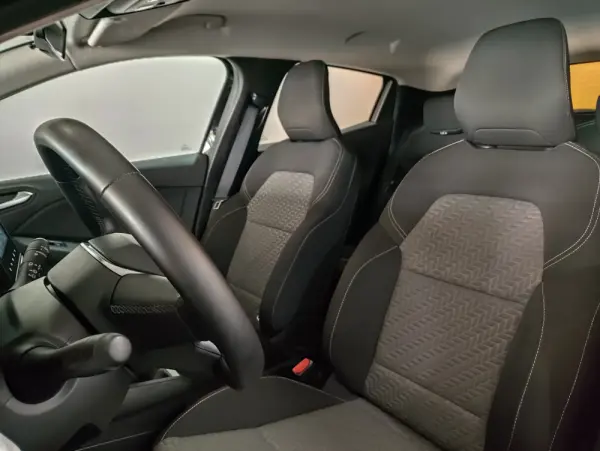 Renault Clio 1.5 Blue dCi Evolution 9