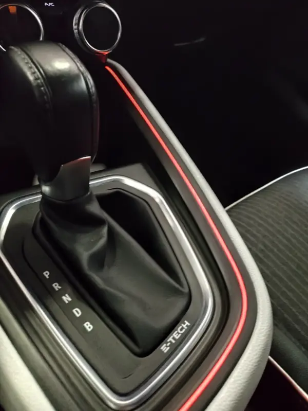 Renault Clio 1.6 E-Tech Full Hybrid Techno 12