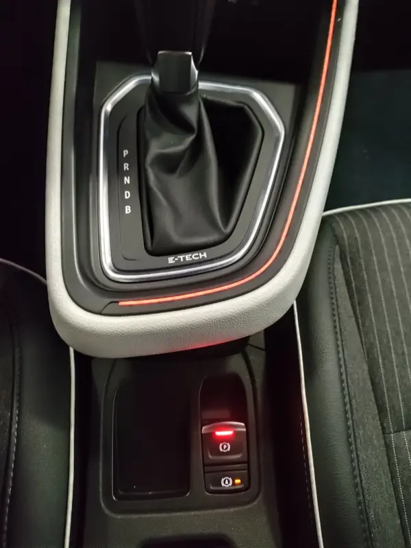 Renault Clio 1.6 E-Tech Full Hybrid Techno 13