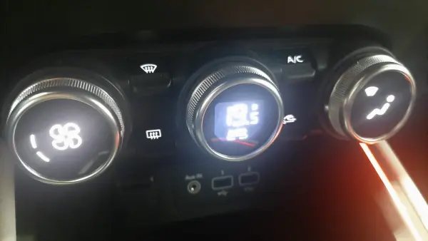 Renault Clio TCe 90 Bi-Fuel Intens 20