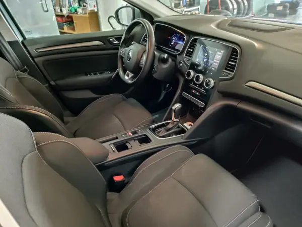 Renault Mégane Sport Tourer Limited 25