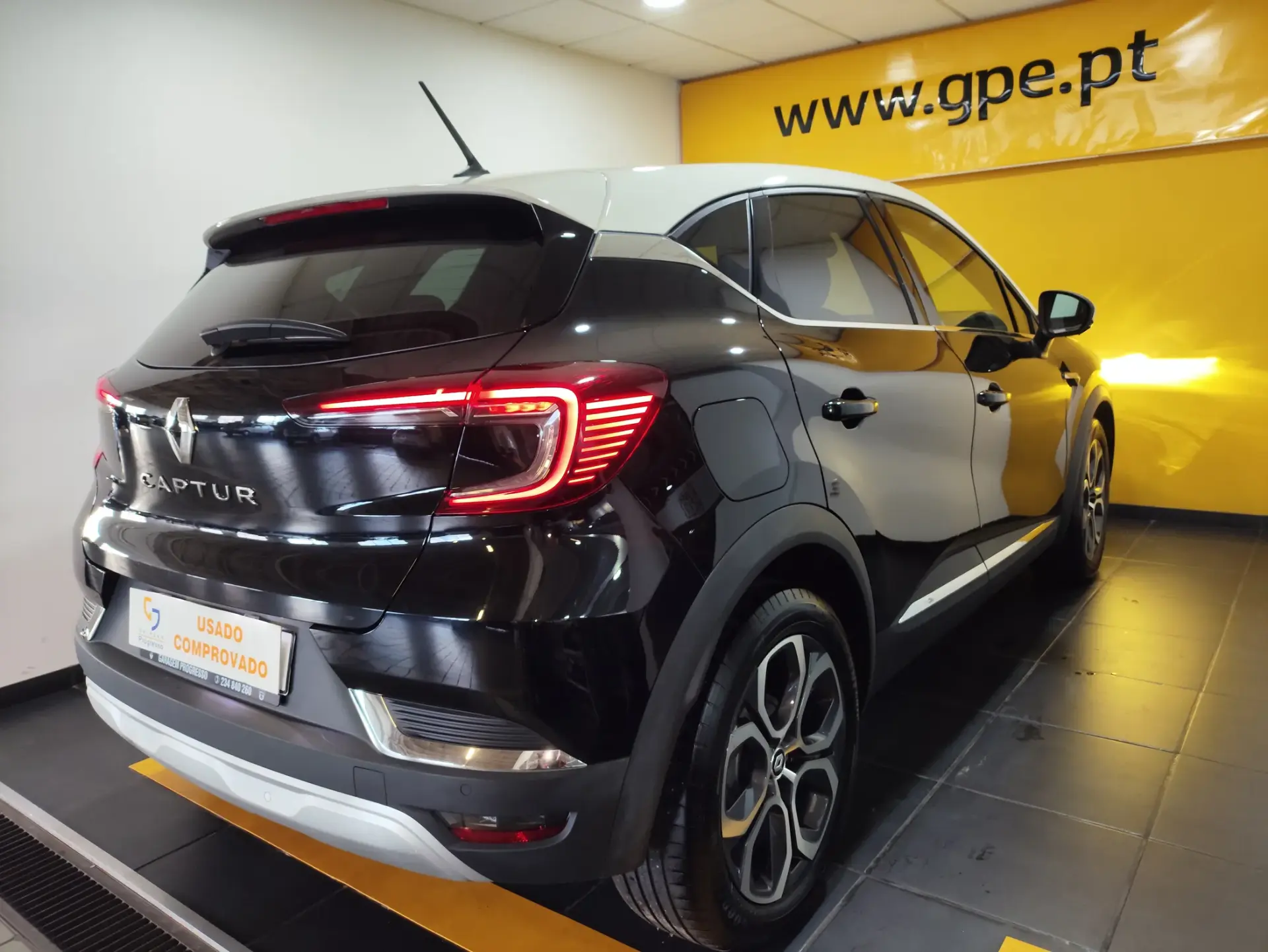 Renault Captur 1.0 TCe Intes 5